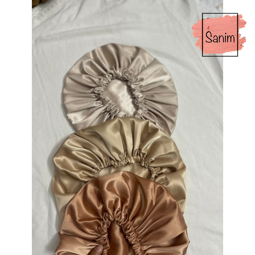 Bonnet satin beige one color
