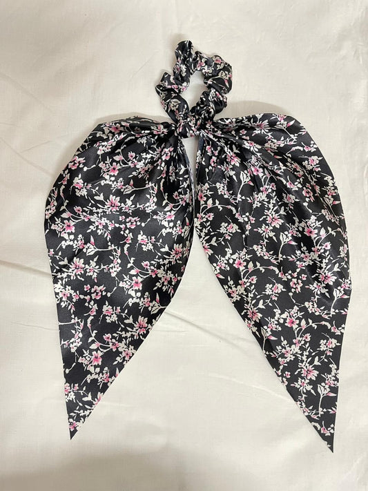 satin scrunchie with ribbon printed